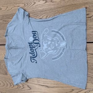 Sevenly.  Adopt a Dog V neck tee. XL